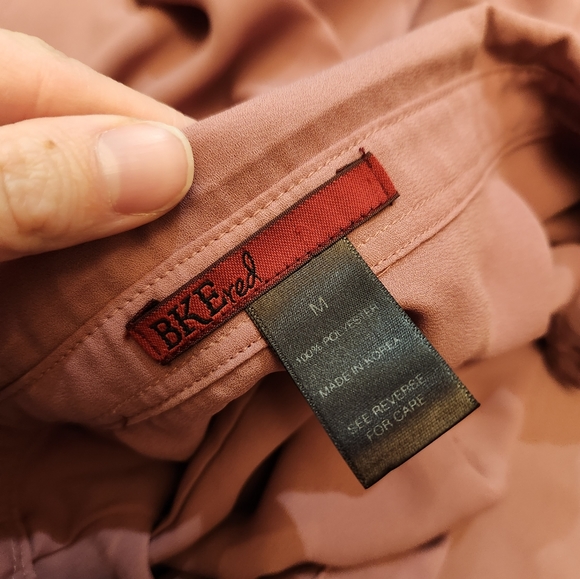 BKE Red Long Button Down Shirt - Picture 2 of 5